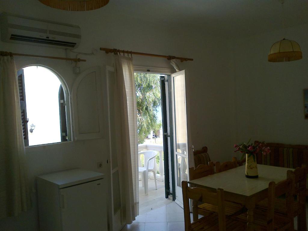 Hotel apartamentowy Front Salvanos Acharavi (Corfu)