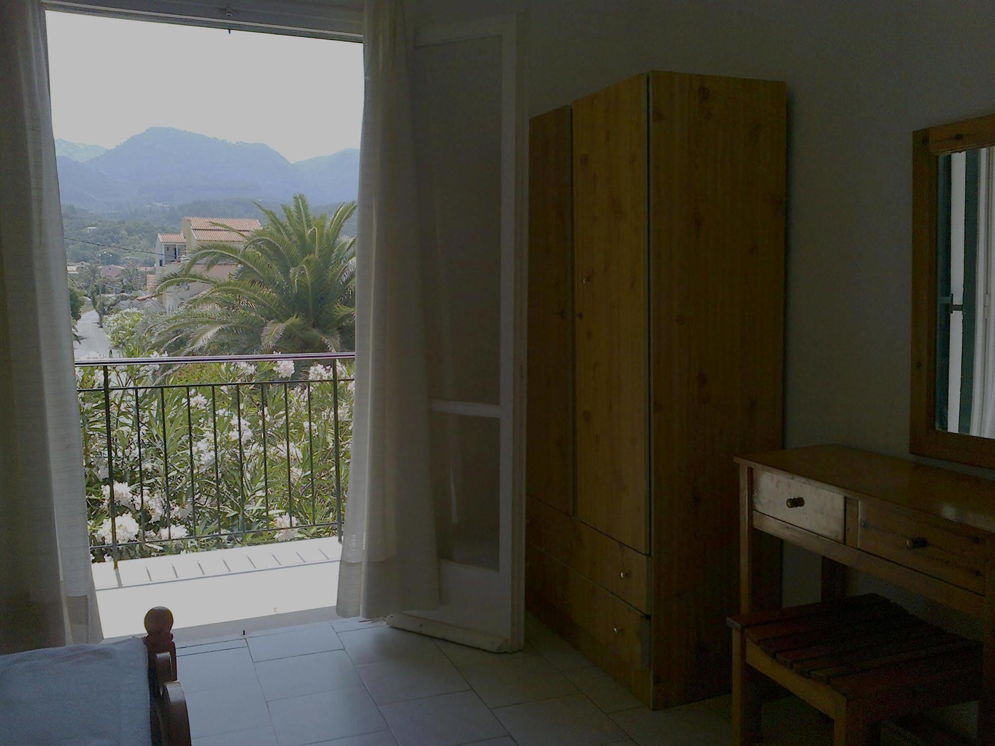 Hotel apartamentowy Front Salvanos